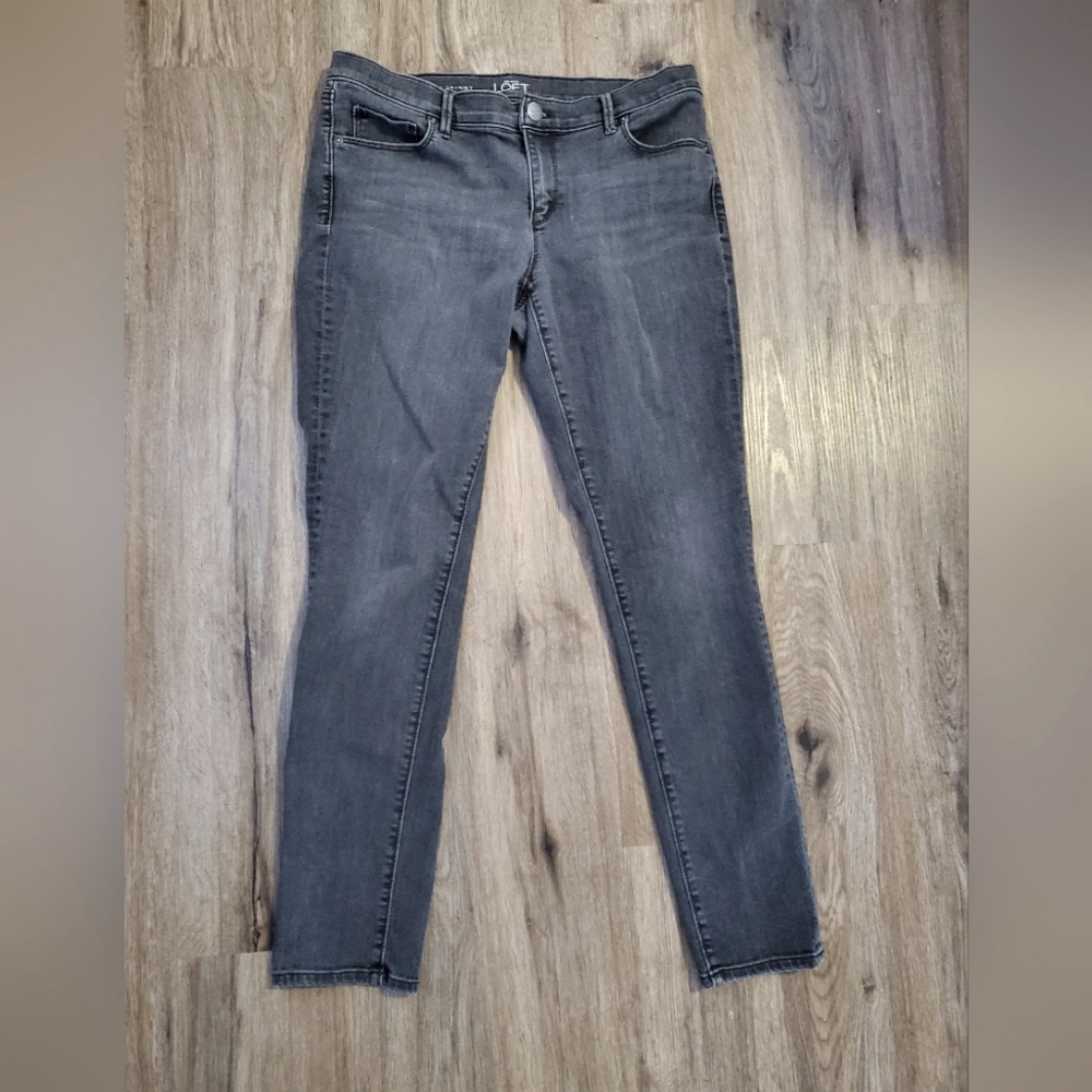 Loft 30/10 gray skinny jeans